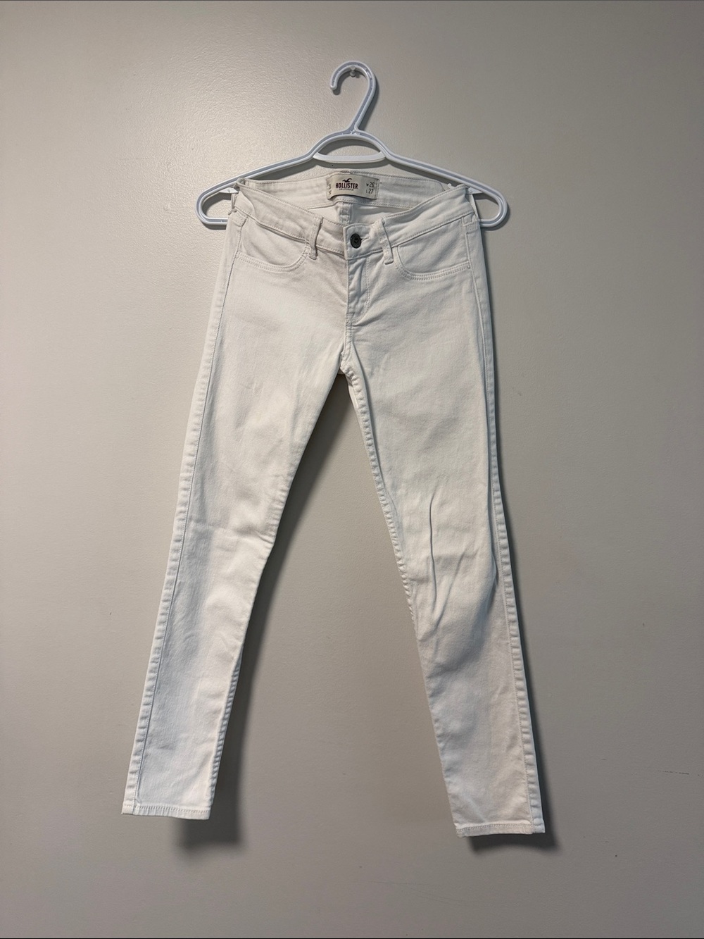 Hollister Women's White Skinny Jeans - Stretch Mid Rise